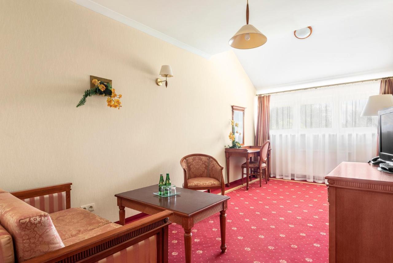 Hotel Stodolka Cminsk Dış mekan fotoğraf