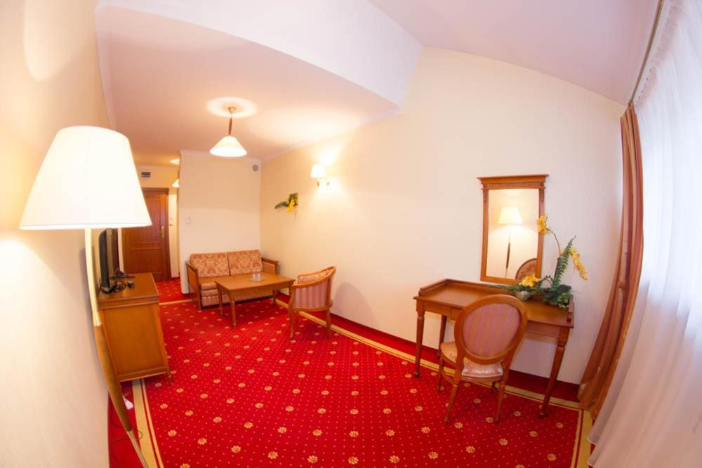 Hotel Stodolka Cminsk Dış mekan fotoğraf