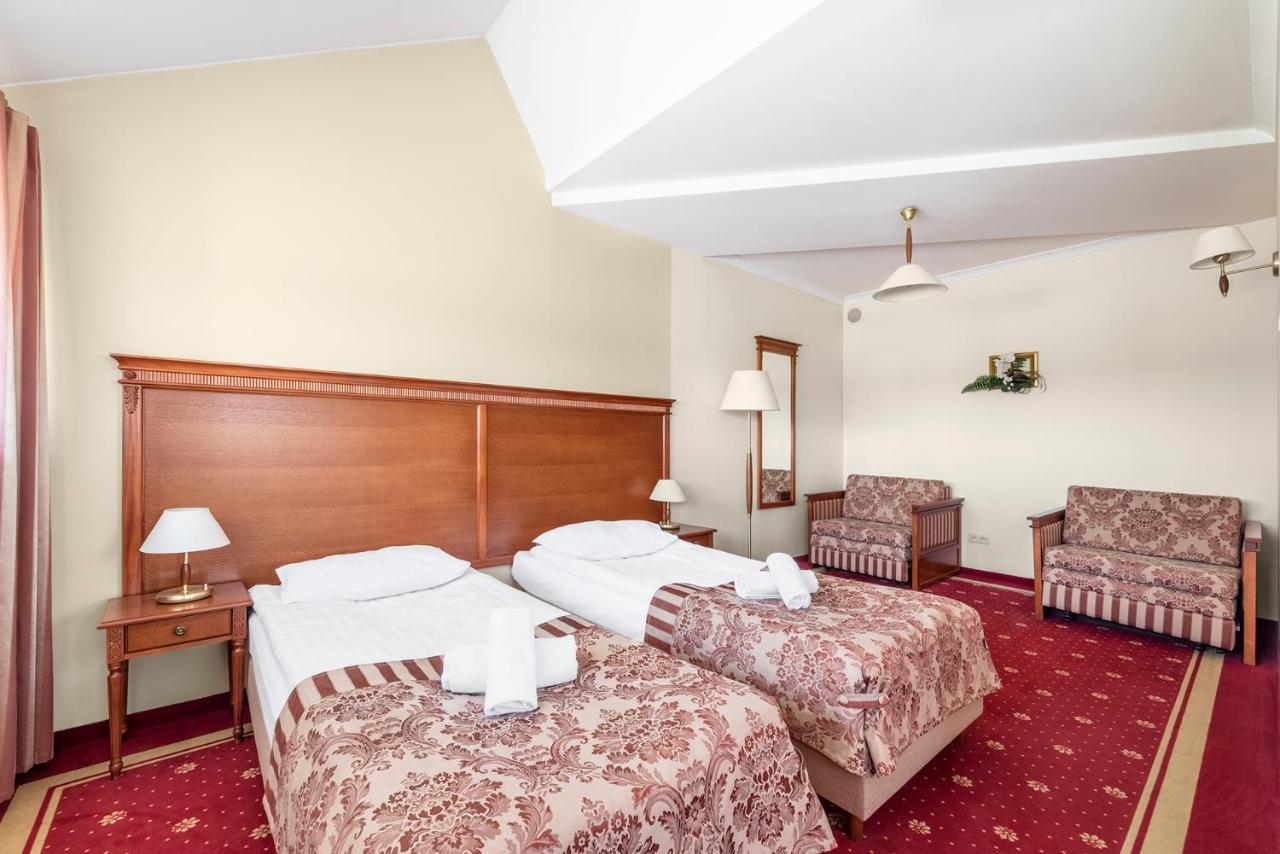 Hotel Stodolka Cminsk Dış mekan fotoğraf
